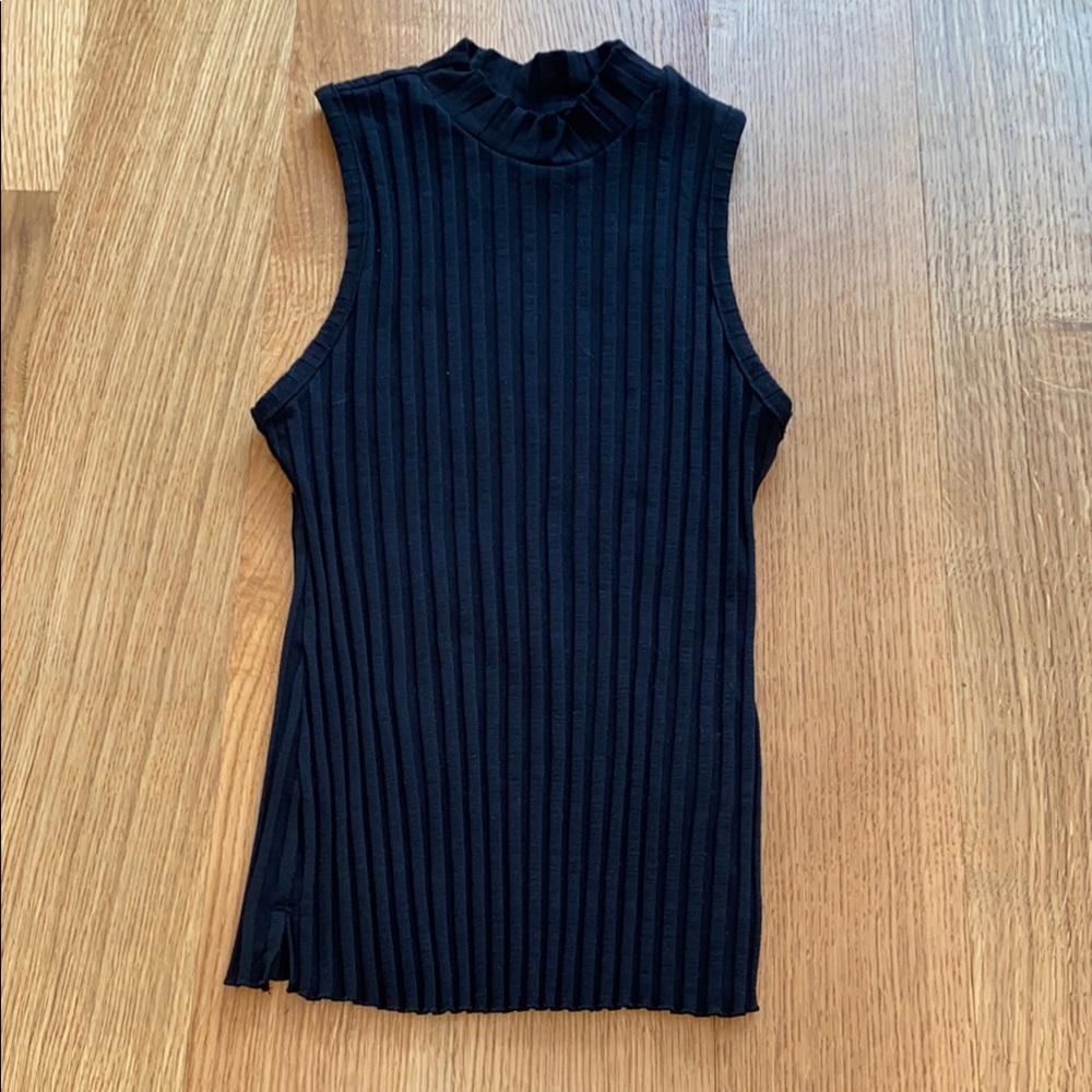 Black Sleeveless Ribbed Top